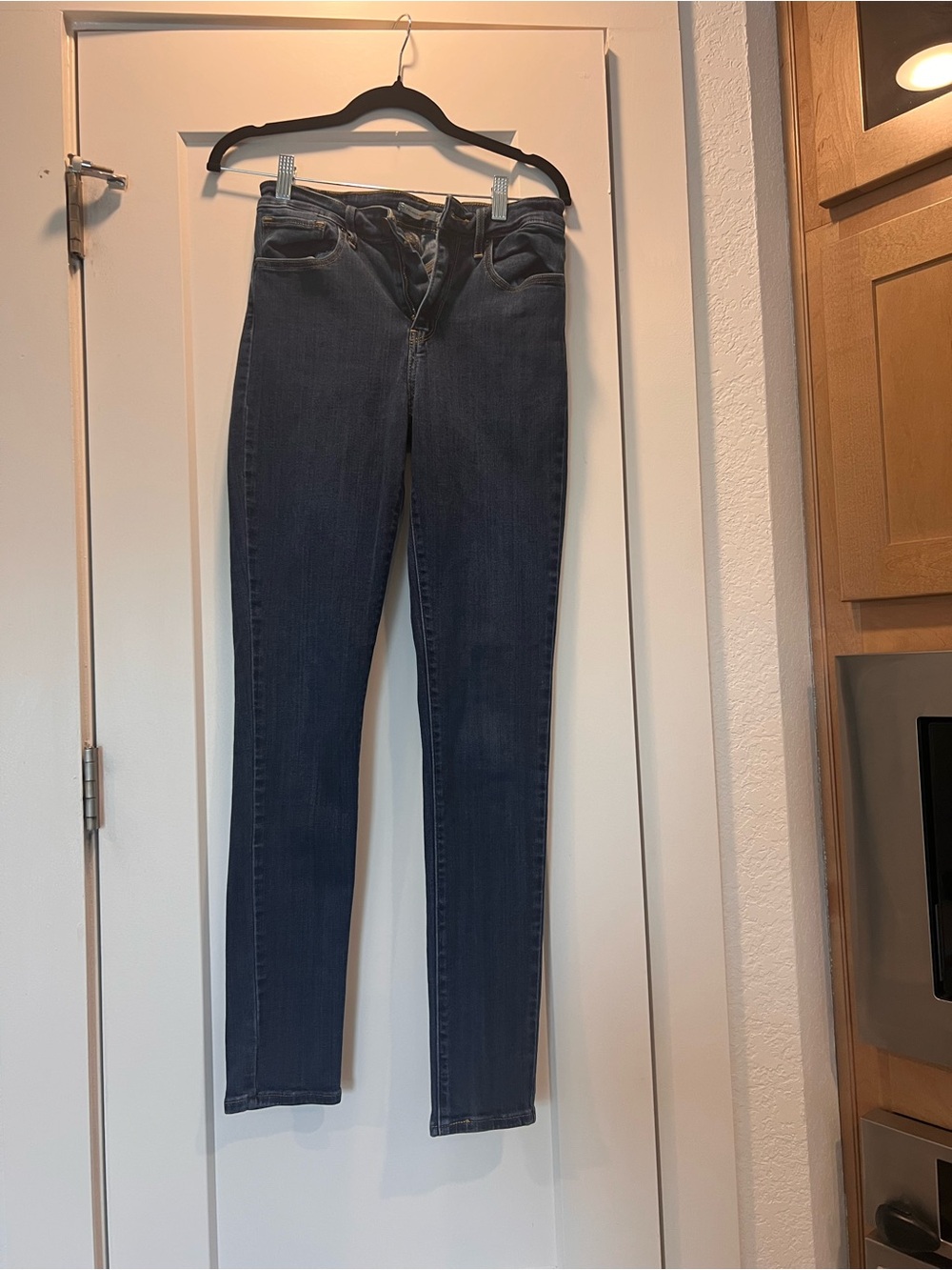 Levi’s 721 High Rise Skinny Jeans 28 x 32